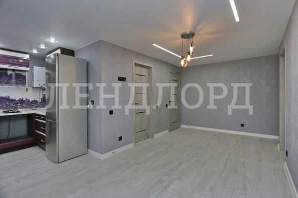 
   Продам 2-комнатную, 43 м², Герасименко ул, 12А

. Фото 6.