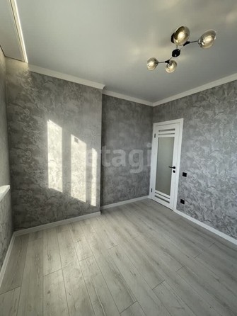 
   Продам 2-комнатную, 41 м², Вагулевского ул, 35-37

. Фото 9.