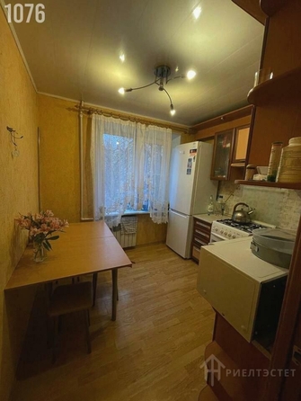 
   Продам 2-комнатную, 50 м², Тимошенко ул, 28

. Фото 9.