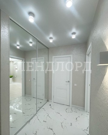 
   Продам 2-комнатную, 67 м², Ленина пл, 140А

. Фото 6.