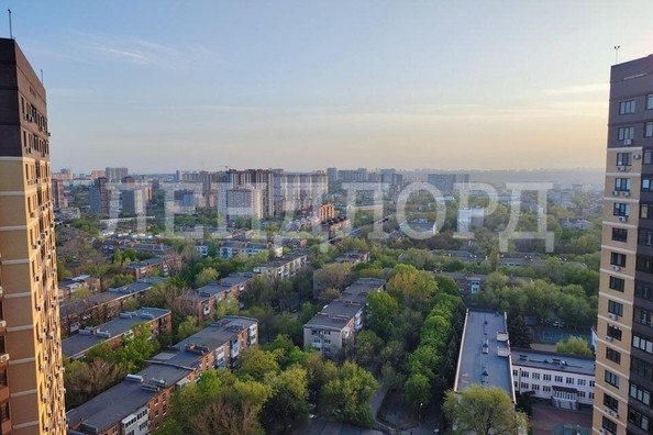 
   Продам 2-комнатную, 65 м², Герасименко ул, 17/4

. Фото 4.