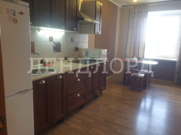 
   Продам 1-комнатную, 40.6 м², Вересаева ул, 103/2

. Фото 3.