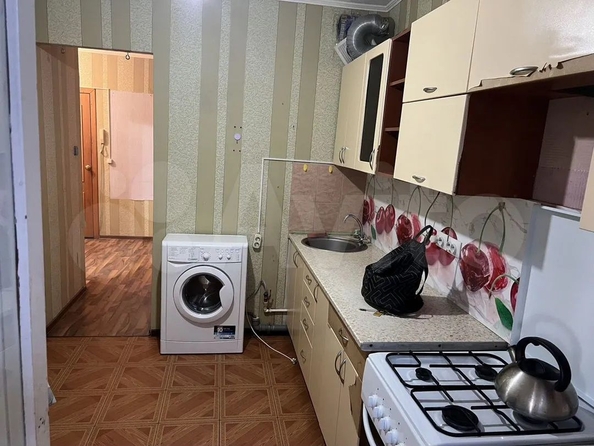 
   Продам 1-комнатную, 41 м², Лелюшенко ул, 1А

. Фото 5.
