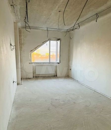 
   Продам 3-комнатную, 140 м², Луначарского ул, 101

. Фото 2.