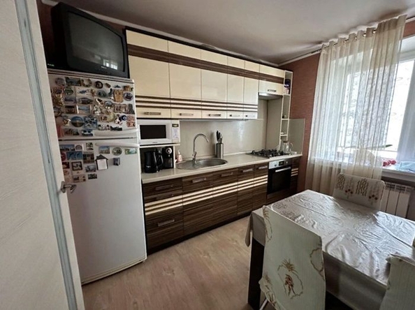 
   Продам 3-комнатную, 62 м², Энгельса ул, 101

. Фото 8.