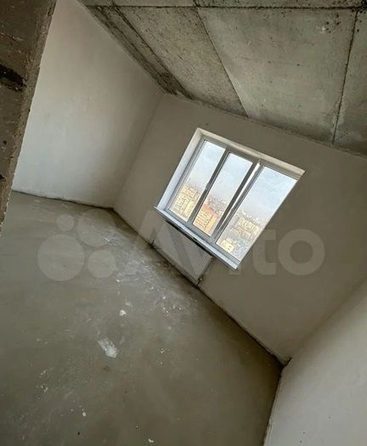 
   Продам 4-комнатную, 80 м², Урицкого ул

. Фото 5.