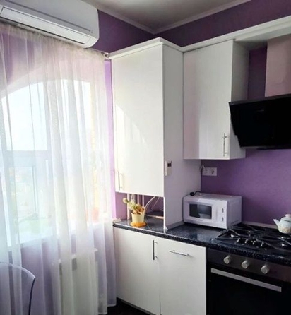 
   Продам 1-комнатную, 35 м², 

. Фото 2.