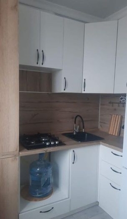 
   Продам 1-комнатную, 27 м², Тихая ул

. Фото 5.