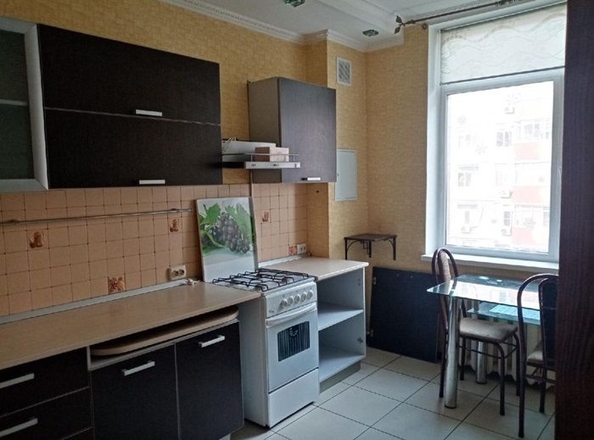 
   Продам 1-комнатную, 44 м², Комарова ул, 101/26

. Фото 10.