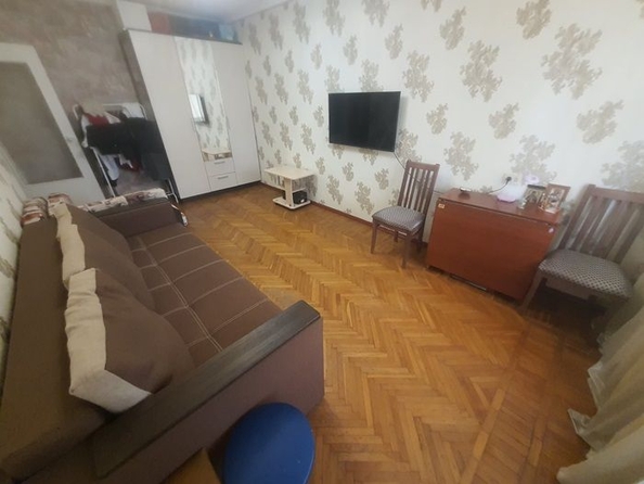 
   Продам 2-комнатную, 48 м², Октябрьская ул, 101

. Фото 4.