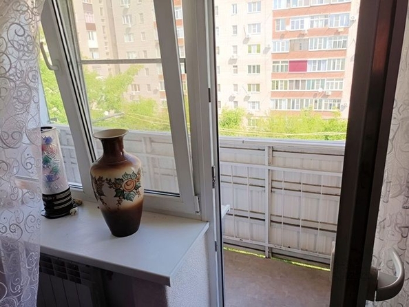 
   Продам 2-комнатную, 46 м², Герцена ул

. Фото 1.