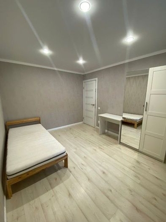 
   Продам 2-комнатную, 47 м², Гайдара ул

. Фото 7.