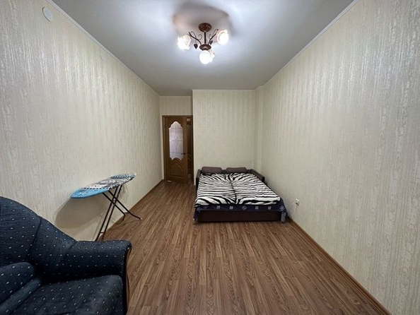 
   Продам 1-комнатную, 44 м², Воровского ул

. Фото 4.