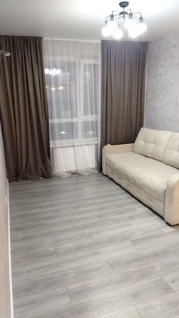 
   Продам 1-комнатную, 44 м², Северная Звезда ул

. Фото 7.