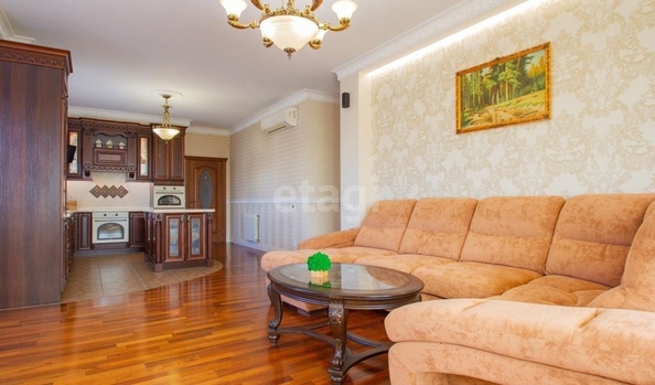 
   Продам 2-комнатную, 75.1 м², Мясникова ул, 50/31

. Фото 4.