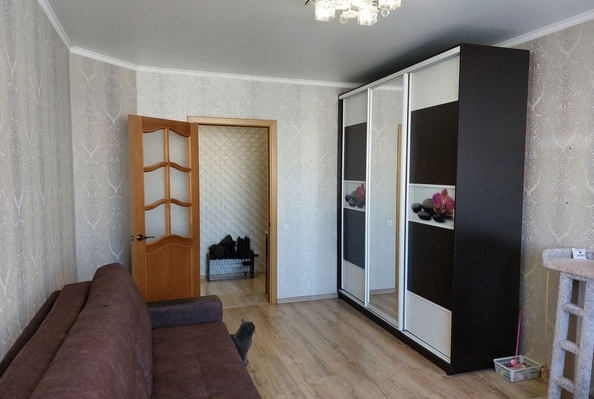 
   Продам 2-комнатную, 54 м², Таганрогская ул, 118

. Фото 8.