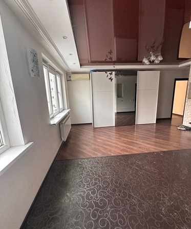 
   Продам 2-комнатную, 54 м², Ярослава Галана ул, 1А

. Фото 6.