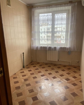 
   Продам 3-комнатную, 60.3 м², Королева пл, 4

. Фото 6.