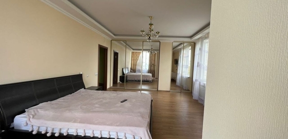 
   Продам 3-комнатную, 135 м², Каракумская ул, 30

. Фото 5.