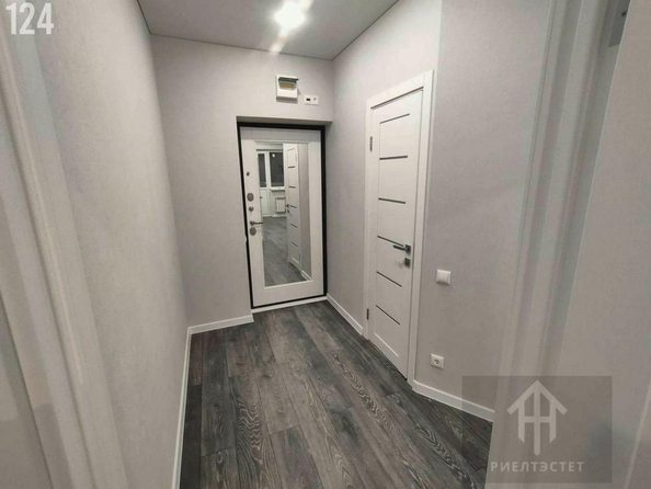 
   Продам 1-комнатную, 38 м², 

. Фото 7.