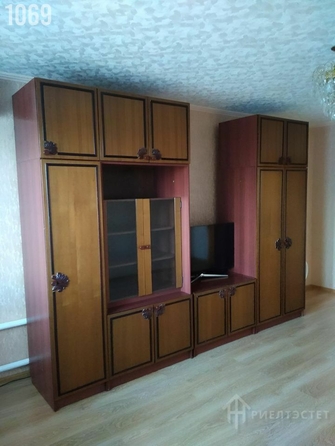 
   Продам 2-комнатную, 54 м², 40-летия Победы пр-кт, 37/6

. Фото 8.