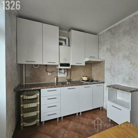 
   Продам 1-комнатную, 37 м², Венеры ул, 9/5

. Фото 7.