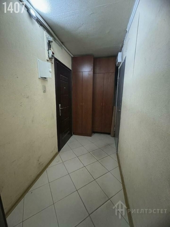 
   Продам 2-комнатную, 45 м², Королева пл, 1/1

. Фото 2.