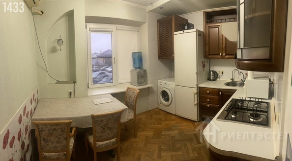 
   Продам 1-комнатную, 42 м², Еременко ул, 31А/30А

. Фото 4.