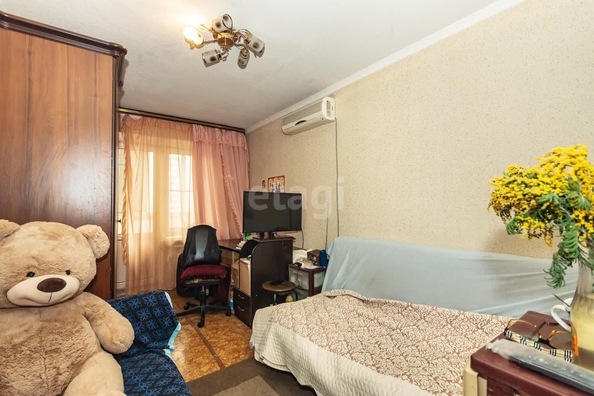 
   Продам 3-комнатную, 63 м², Зорге ул, 48

. Фото 3.