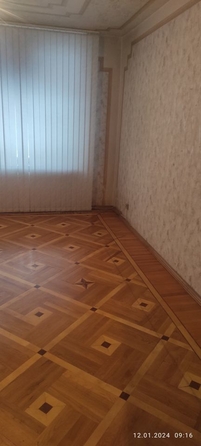 
   Продам 3-комнатную, 63 м², Лелюшенко ул, 3/2

. Фото 8.