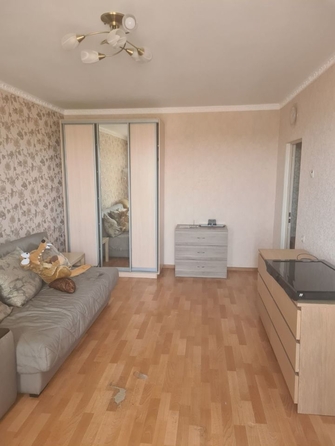 
   Продам 2-комнатную, 53 м², Днепровский пер, 116И

. Фото 2.