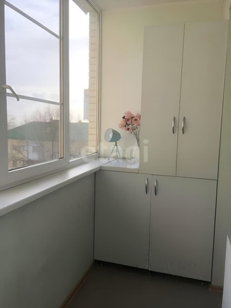 
   Продам 2-комнатную, 43 м², Комсомольская пл, 3А

. Фото 1.