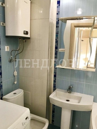 
   Продам 3-комнатную, 61 м², Киргизская ул, 9/2

. Фото 1.