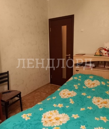 
   Продам 3-комнатную, 65.7 м², Королева пл, 17

. Фото 4.