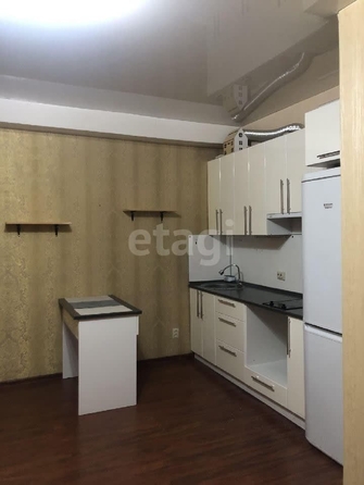 
   Продам 1-комнатную, 31.4 м², Комарова ул, 132А

. Фото 6.