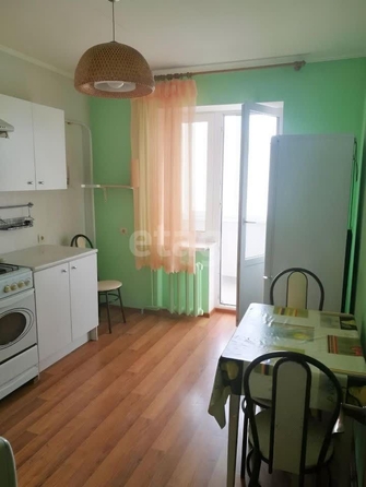 
   Продам 2-комнатную, 45.5 м², Северный массив мкр, 9

. Фото 4.