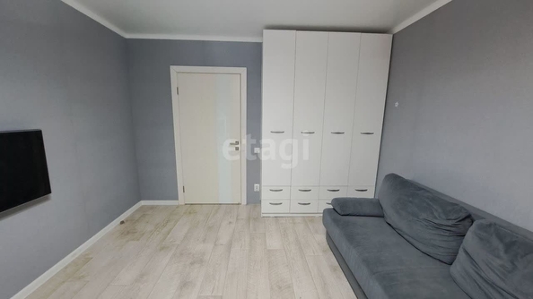 
   Продам 2-комнатную, 57 м², Вересаева ул, 103

. Фото 3.