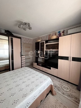 
   Продам 2-комнатную, 52.6 м², Вятская ул, 104

. Фото 9.