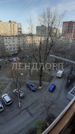 
   Продам 3-комнатную, 61 м², Волкова ул, 10/3

. Фото 1.