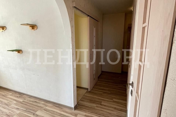 
   Продам 2-комнатную, 54.5 м², Заводская ул, 11

. Фото 3.