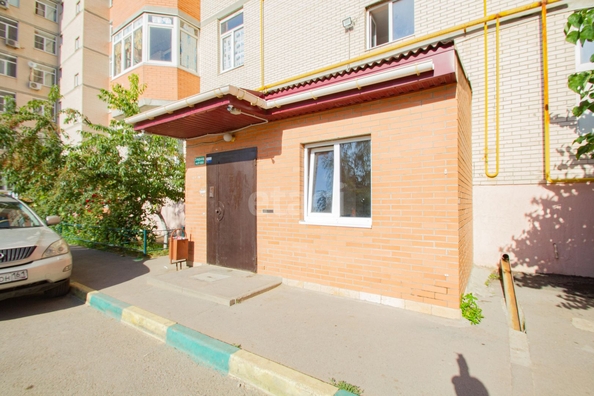 
   Продам 1-комнатную, 45 м², Комарова ул, 132А

. Фото 2.