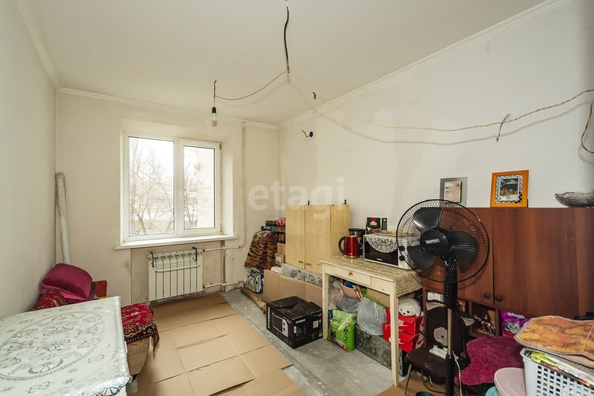 
   Продам 3-комнатную, 50 м², Шеболдаева ул, 54

. Фото 4.