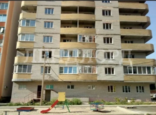 
   Продам 1-комнатную, 42 м², Днепровский пер, 124М

. Фото 1.