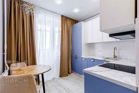 
   Продам 1-комнатную, 42 м², 

. Фото 2.