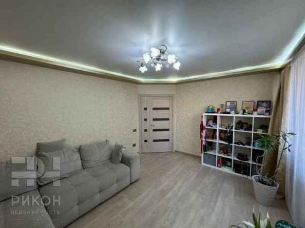 
   Продам 3-комнатную, 70 м², Платова б-р, 2

. Фото 4.