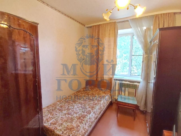 
   Продам 3-комнатную, 50 м², 0-я Линия (Труд тер. ДНТ) ул, 17

. Фото 3.