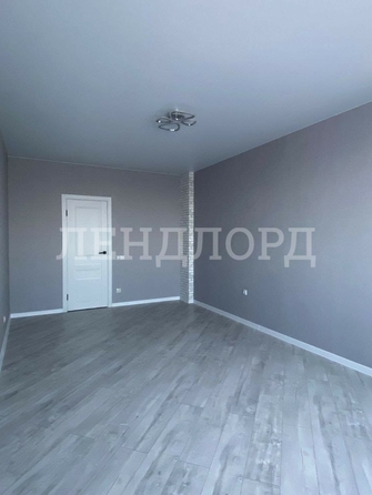 
   Продам 1-комнатную, 45 м², 

. Фото 6.