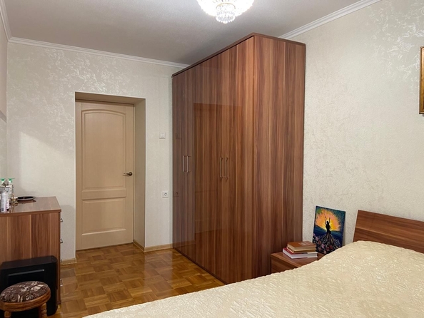 
   Продам 4-комнатную, 85 м², Орбитальная ул, 88/1

. Фото 4.