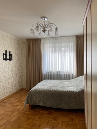 
   Продам 4-комнатную, 85 м², Орбитальная ул, 88/1

. Фото 6.