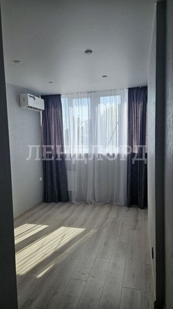 
   Продам 1-комнатную, 41 м², Нансена ул, 103/1

. Фото 1.